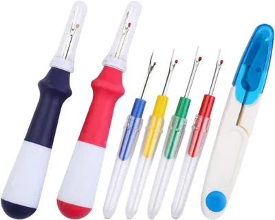 Produktbild von Nahttrenner mit ergonomischem Griff und Edelstahlklinge für Handarbeiten