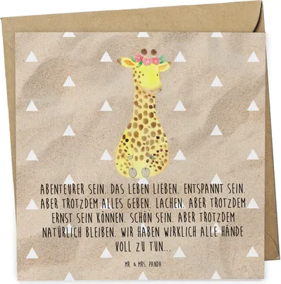 Produktbild von Mr. & Mrs. Panda Klappkarte Giraffe Blumenkranz - Sandig - Geschenk, doppelkarte, Abenteurer, faltkarte, anlasskarte, Afrika, Selbstliebe, Glückwunschkarte, Grußkarte