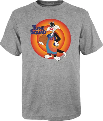 A grey t-shirt with a graphic print of Sylvester the Cat from Looney Tunes playing basketball as part of the Tune Squad.
