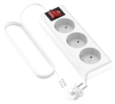 Imagen del producto de Regleta de enchufes triple con interruptor, 5 metros, color blanco, 3680 W