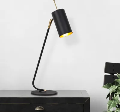 Produktbild von Opviq, Moderne Tischlampe (E27, max. 40 W), Schwarz und Gold, 8 x 26 cm, Höhe 55 cm, IP20, 200 cm Kabel | Robustes Eisen, Elegantes Design für jeden Raum.