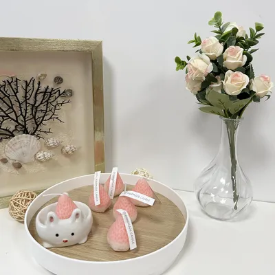 Produktbild von Erdbeerk candles Set von 6 mit Tablett - Perfekt für Geschenke und Dekoration