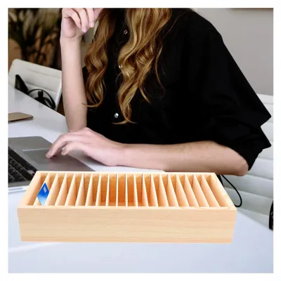 Produktbild von Visitenkartenbox aus Holz mit Fächern und abnehmbarem Fach für Karten und kleine Gegenstände
