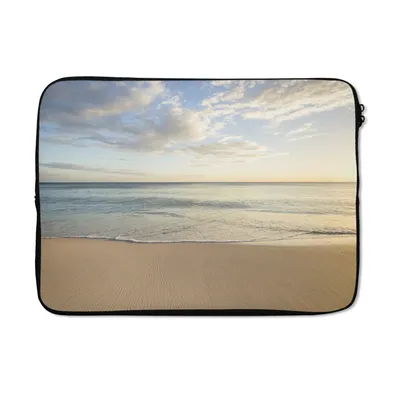 Produktbild von MuchoWow® Laptop Hülle 14 ZollStrand - Wasser - Wolken Laptoptasche - Laptoptasche - Stoßsicher - Schutzhaube