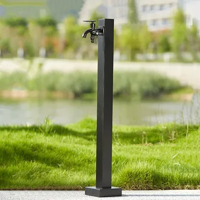 Productafbeelding van Vrijstaande Waterkolom voor Buiten - Vorstbestendig met Dubbele Kraan - 93cm