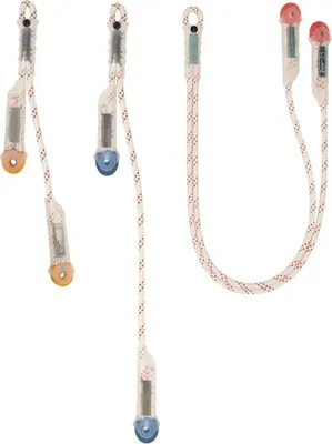 Drei Verbindungsmittel Lanyards "V" von singing rock in verschiedenen Farben mit Sicherheitsverschlüssen.