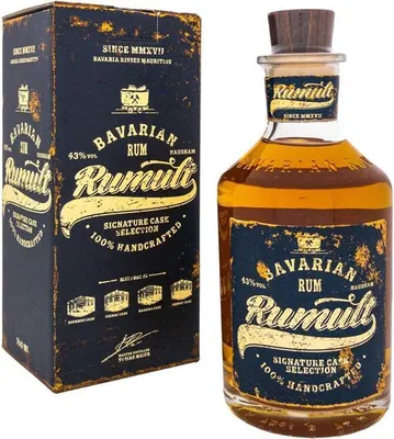 Produktbild von Rumult | Bavarian Rum | Signature Cask Selection | 0,7l. Flasche in Geschenkbox