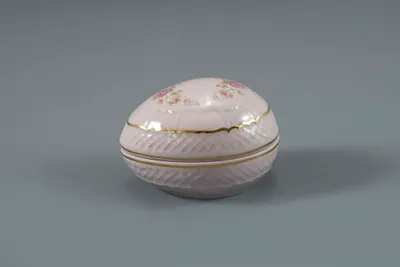Produktbild von Dose - Muscheln, rosa Porzellan, 7 cm, Blumen, Leander