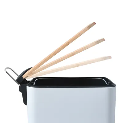 Immagine prodotto di Cestino per cosmetici Spirella da 5 litri in acciaio inox con chiusura ammortizzata e contenitore interno "Erik" Cestino per bagno Cestino per rifiuti Softclose in bambù bianco