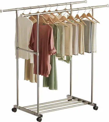 Produktbild von Famanu Kleiderständer auf Rollen, ausziehbar von 150-240 cm, höhenverstellbar, silber