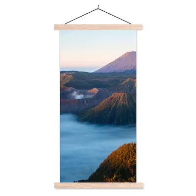 Produktbild von MuchoWow® Textilposter Vulkan - Natur - Nebel 60x120 cm mit holzfarbenen Rahmen - Holz