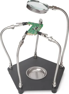 Imagen del producto de Estación de soldadura con lupa, 4 brazos flexibles, base de metal de 11,5 cm, ideal para electrónica y modelismo