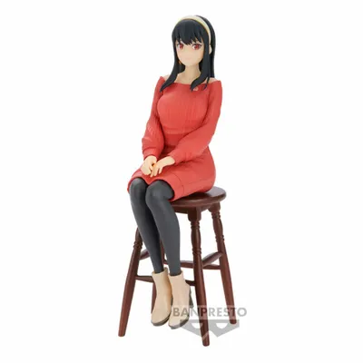 Zdjęcie produktu dla Spy x Family Break Time Yor Forger Figurka 13 cm