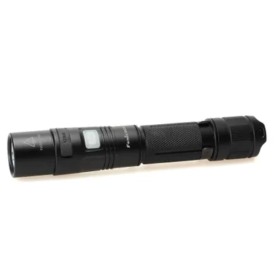 Produktbild von Fenix UC35 LED Taschenlampe 960 Lumen per USB aufladbar mit Akku und Holster (Gravur möglich!)