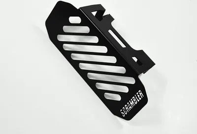 Obrázek produktu pro ZIEGER kryt chladiče kompatibilní s Ducati Scrambler 800 Design Logo černá