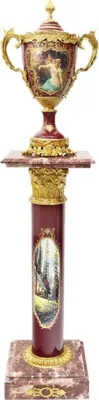 Produktbild von Casa Padrino Barock Säule mit Vase Bordeauxrot / Mehrfarbig / Gold - Prunkvolles Deko Set im Barockstil