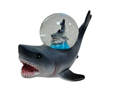 Produktbild von Glitzerkugel Hai, Schneekugeln Wassertiere Tiere Haifisch