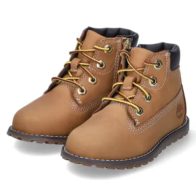 Imagen del producto de Botines Timberland, fabricados en cuero y textil