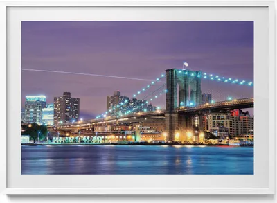 Produktbild von Brooklyn-Brücke– Wandbild mit Rahmen – Gerahmtes Bild  – Wanddekoration – 100x70 cm –  Weiß Rahmen