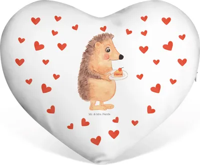 Produktbild von Mr. & Mrs. Panda Dekokissen Igel Kuchenstück - Weiß - Geschenk, Herzkissen, Schmusekissen, Backen, Valentinstags Kissen, Kuchen, Torte, Liebeskissen, Lustige Sprüche