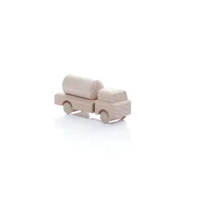 Productafbeelding van Houten vrachtwagen/tankwagen met vat, naturel. Afmetingen: 3,5 x 7,5 x 3 cm. Nieuw