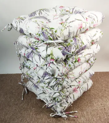 Produktbild von Set 6 x Stuhlkissen / Sitzkissen Klara 42 x 42 cm Dicke 8 cm Landhaus Leben Fb. 903