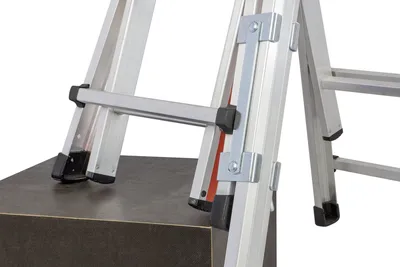 Produktbild von Hymer Ersatzteilset Befestigungsmaterial für Fußverlängerung 0050302 7 Stk