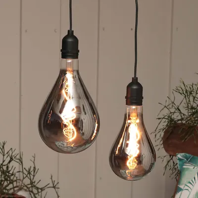 Produktbild von 2er Set LED Outdoor Hängelampe mit Batterie und Fernbedienung, 2er Set aus A100 und A130, 10x20 + 13x23 cm, batteriebetrieben, für außen