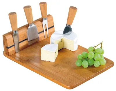 Image de Plateau à fromage en bambou avec couverts