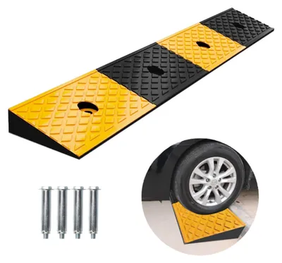 Productafbeelding van Rubber Auto Ramp met 4 Bevestigingsbouten voor Voertuigen