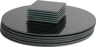 Produktbild von Harbour Housewares 12-teiliges Set aus runden Glas-Tischsets und quadratischen Untersetzern – 30 cm – Schwarz