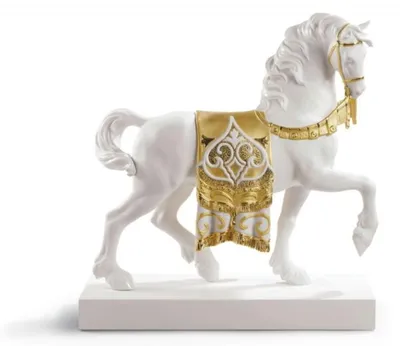 Image de Casa Padrino Luxe Porcelaine Cheval Royal Blanc / Or 40 x H. 42 cm - Cheval décoratif de luxe fait à la main