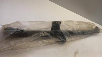 Image de Support de pare-chocs arrière pour PEUGEOT Partner et CITROEN Berlingo, modèle B9, référence 831435