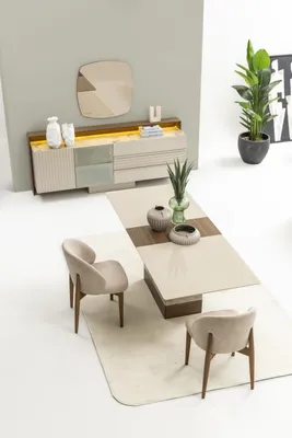 Image de Grand ensemble de salle à manger – table, chaises, buffet et miroir pour votre intérieur
