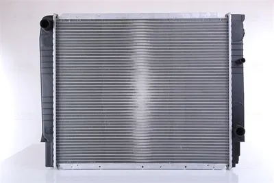 Produktbild von NISSENS 65531A Kühler Wasserkühler Motorkühler für VOLVO 940 II Kombi (945) 940 Kombi (945) 740 Kombi (745) 940 (944) 940 II (944)