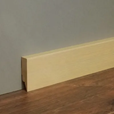 Produktbild von Sockelleiste / Fußleiste / Bodenleiste Taverone-16 (73022) - Esche lackiert