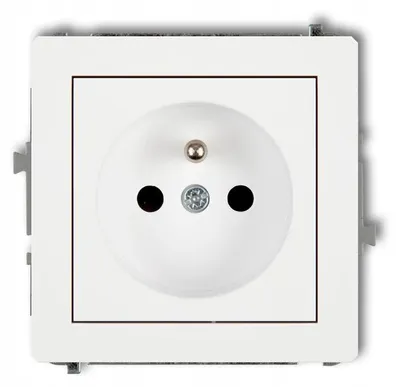 Obrázok produktu pre Karlik DECO Zásuvka jednonásobná s uzemnením matná biela