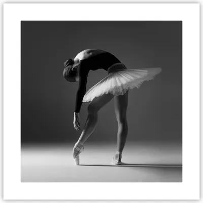 Produktbild von Poster - Poster ohne Rahmen - Ballerina Figur Schwarz und Weiß - 40x40 cm - Wand Bild - Wanddeko - Wandbilder - Kunstposter - Wandposter - Bilder - Kunstdruck - Wanddekoration - P2XAC40x40-4400