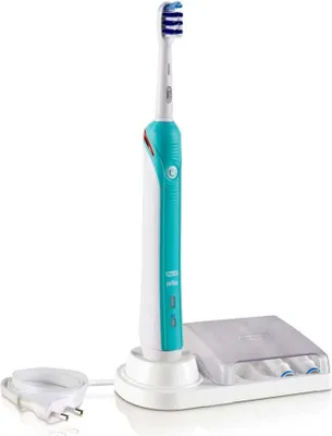 Produktbild von Braun Oral-B TriZone 3000 weiß-tÃ1/4rkis elektrische ZahnbÃ1/4rste
