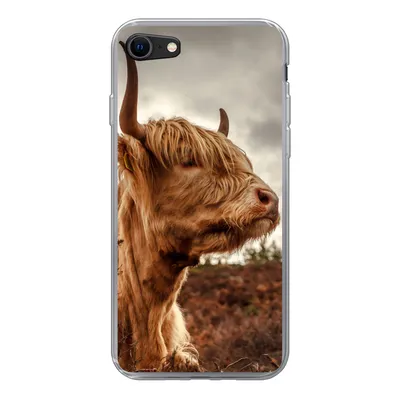 Produktbild von MuchoWow® Handyhülle Schutzhülle Hülle für iPhone 7 Scottish Highlander - Strauch - Heidekraut Silikon Softcase Handy Hülle - Kartenhalter