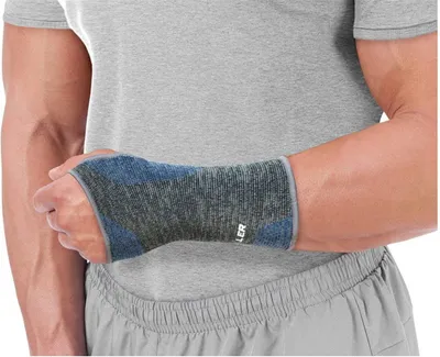 Image de Poignet Mueller 4-Way Stretch Premium Knit, S/M