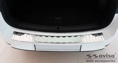 Immagine prodotto di Protezione bordo baule Seat Leon 2020- (combi, opaco)