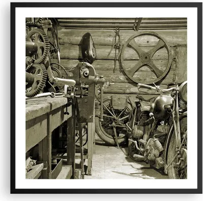 Produktbild von Gerahmtes Poster - Schwarzer Rahmen - Werkstatt Motor - 60x60 cm - Wand Bild - Wanddeko - Wandbilder - Kunstposter - Wandposter - Bilderrahmen - Bilder - Kunstdruck - Wandbild - P2BAC60x60-3519