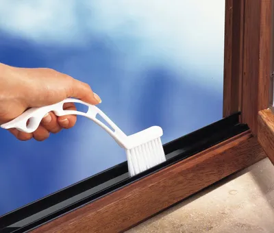 Image de Brosse de nettoyage pour les fentes de portes et de fenêtres, set de 2 pièces
