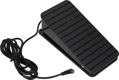 Produktbild von Ailunce FS01 Foot Switch for PTT, Durable Footswitch with 3.5/6.3mm Plugs, Non-slip Single Channel Foot Switch PTT with 1.5m Cable Compatible for Yeasu IC7300 Transceiver, Ailunce SM01(Black, 1 Pack)