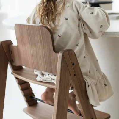 Produktbild von Kidsmill Up! Newborn Rahmen - Schwarz Eiche | Hochstuhl Zubehör
