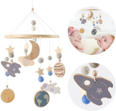 Produktbild von Baby-Mobile mit Holz-Windspiel, Filzbällen, Mond und Sternen, für Kinderzimmer