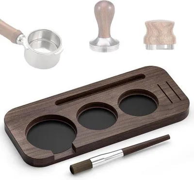 Zdjęcie produktu dla Drewniana stacja do ubijania kawy z akcesoriami do espresso