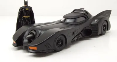 Produktbild von Jada Toys 253215002 Batmobile Batman 1989 schwarz mit Figur 1:24