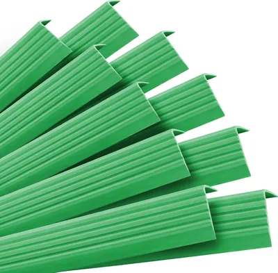 Produktbild von QUEST Set: Selbstklebende Antirutsch-Treppenprofile, grün, 40x25 mm, 100 cm